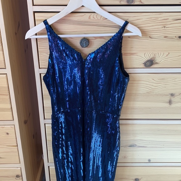 Dress the Population Frankie Plunging Sequin Fringe Midi Dress Size Small - Picture 6 of 9